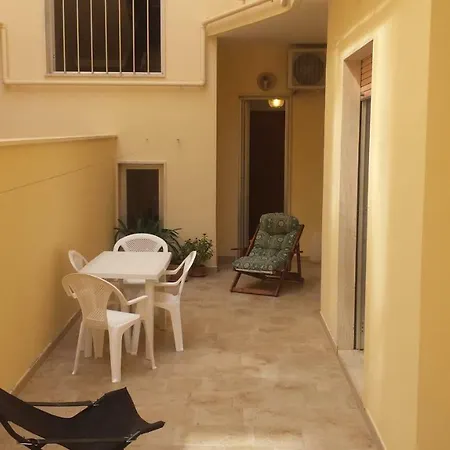 Sara By Barbarhouse Lägenhet Gallipolli