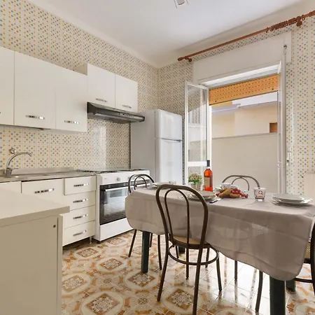 Sara By Barbarhouse Apartman