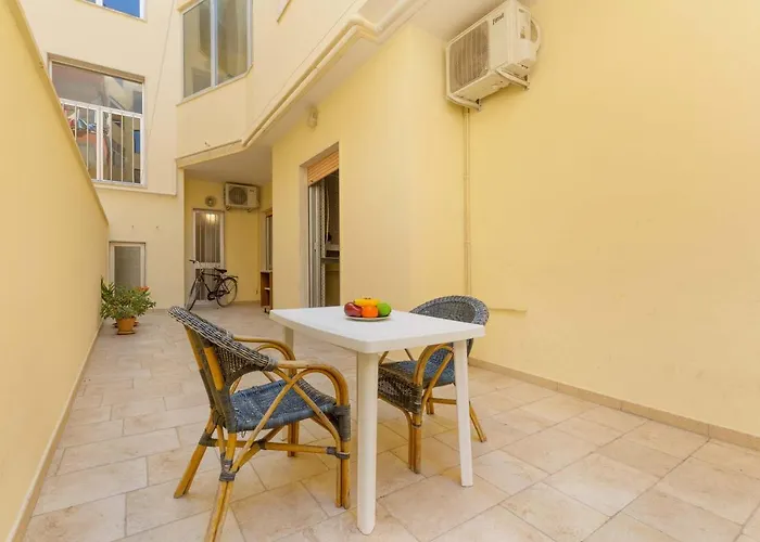 Sara By Barbarhouse *